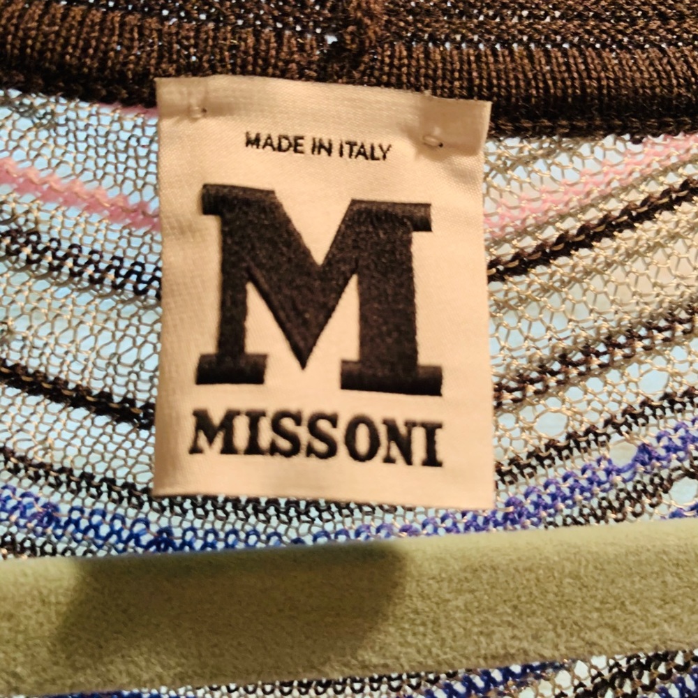 Lightweight missing sweater